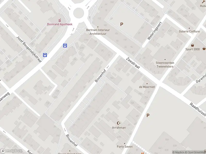 Brandweer met gepaste spoed naar de Binnenhof in Noordwijk vanwege afhijsen patient