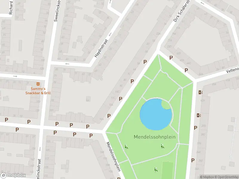 Ambulance met gepaste spoed naar de Mendelssohnplein in Vlaardingen