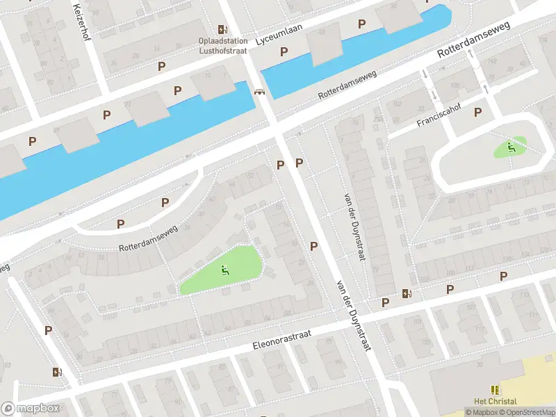 Ambulance met gepaste spoed naar de Van der Duynstraat in Vlaardingen