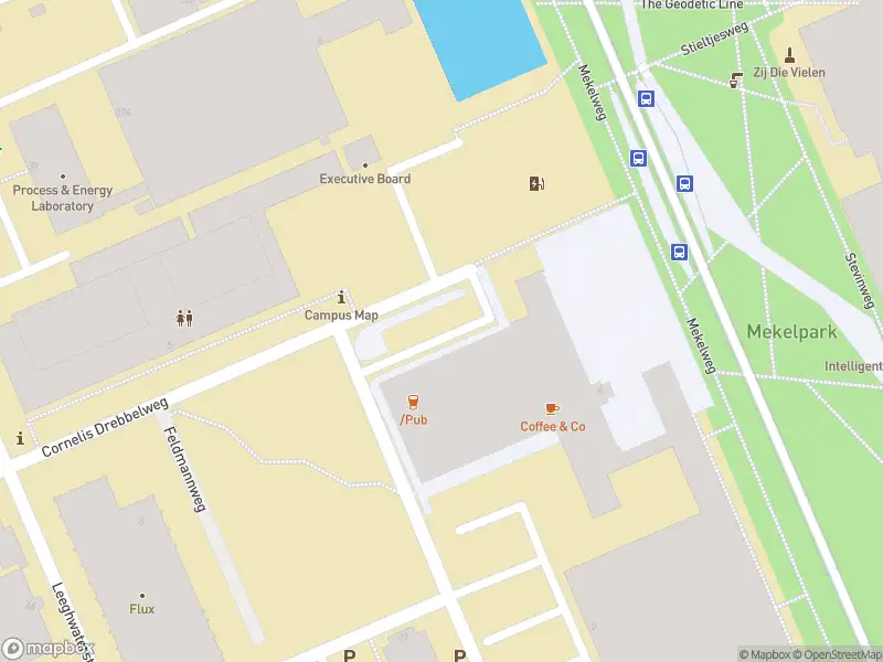 Brandweer met gepaste spoed naar de Cornelis Drebbelweg in Delft vanwege afgaan automatisch brandalarm