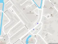 Ambulance met grote spoed naar de Hendrik Hamerstraat in 's-Gravendeel