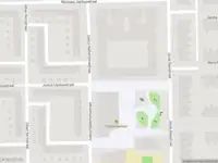 Ambulance met grote spoed naar de John Motleyhof in Amsterdam