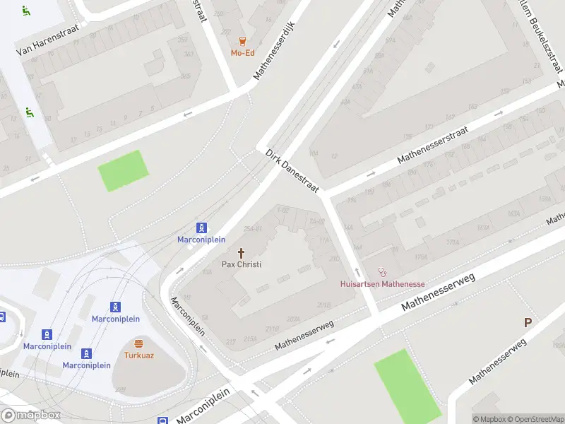 Ambulance met grote spoed naar de Dirk Danestraat in Rotterdam