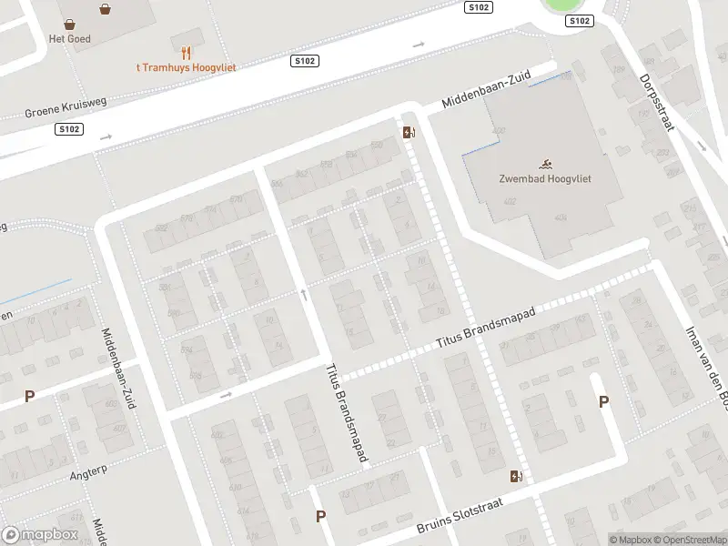 Ambulance met gepaste spoed naar de Middenbaan-Zuid in Hoogvliet Rotterdam