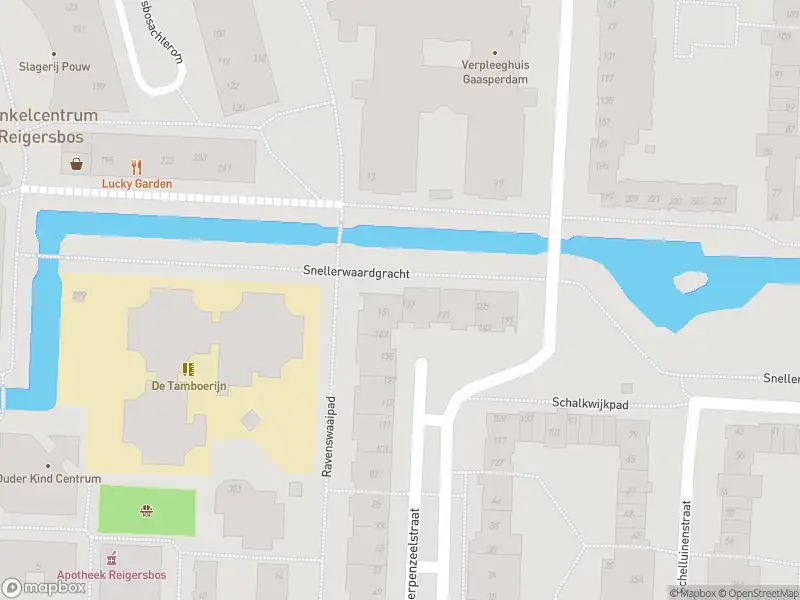 Ambulance met gepaste spoed naar de Schalkwijkpad in Amsterdam