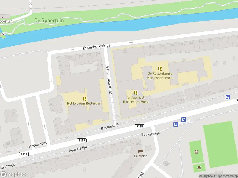 Ambulance met gepaste spoed naar de Velsenluststraat in Rotterdam