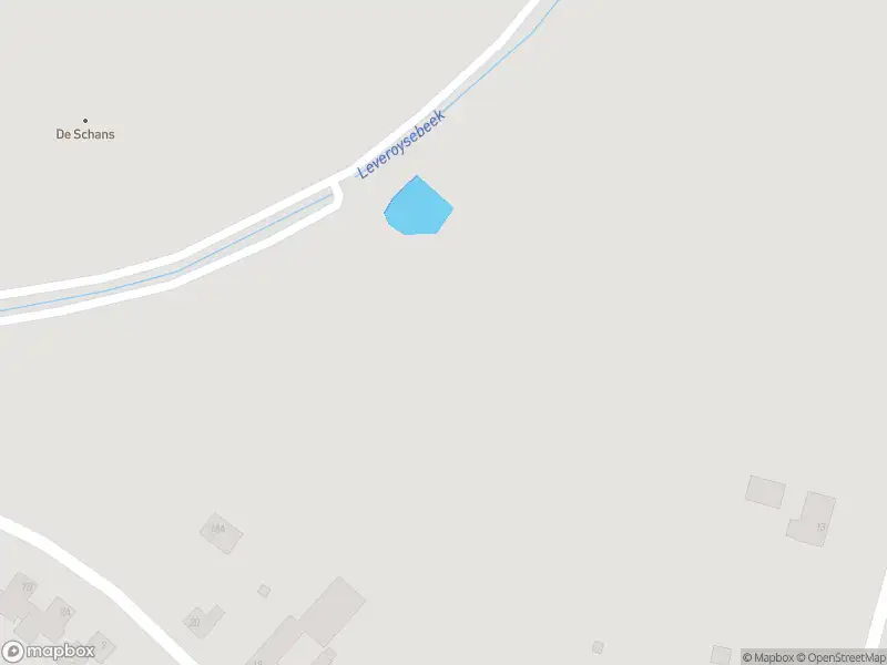 Ambulance met grote spoed naar de Kapelstraat in Leveroy
