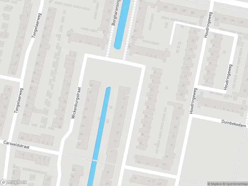 Ambulance met gepaste spoed naar de Meezenbroekstraat in Rotterdam