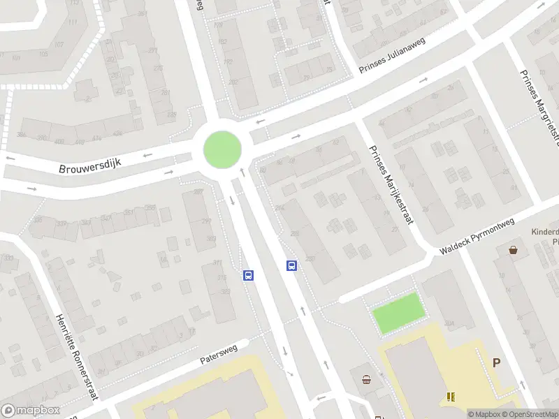 Ambulance met gepaste spoed naar de Krispijnseweg in Dordrecht