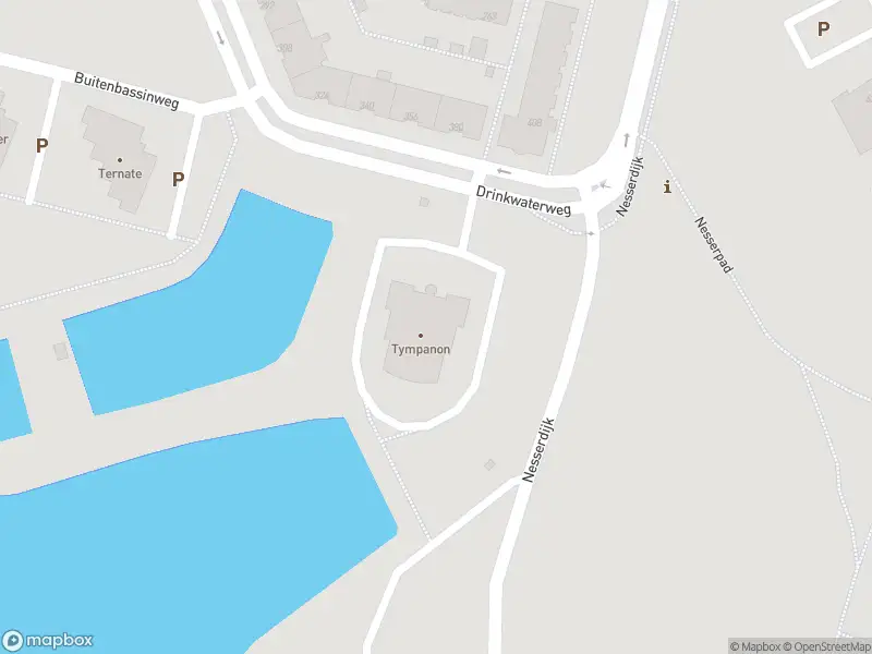 Ambulance met grote spoed naar de Drinkwaterweg in Rotterdam