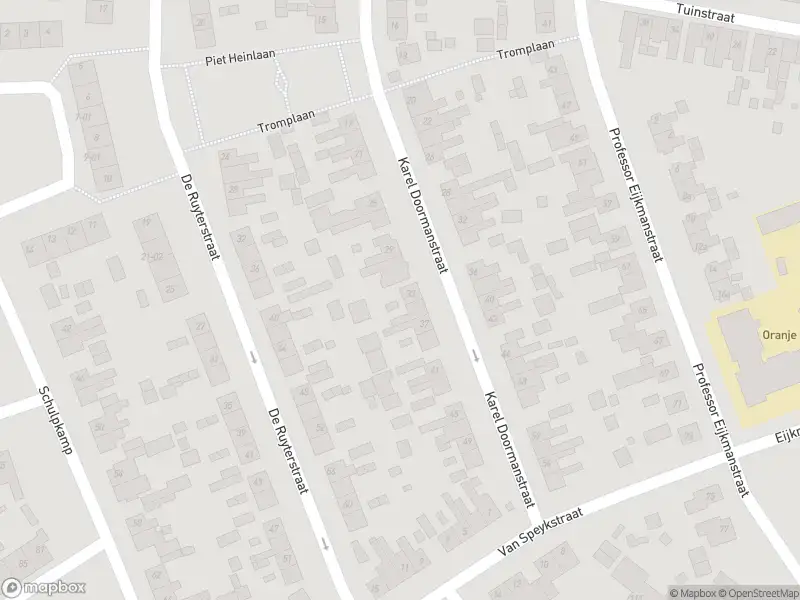 Brandweer met gepaste spoed naar de De Ruyterstraat in Nijkerk