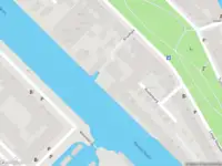 Ambulance met gepaste spoed naar de Kruithuis in Schiedam