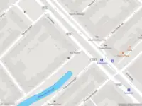 Ambulance met gepaste spoed naar de Provenierssingel in Rotterdam
