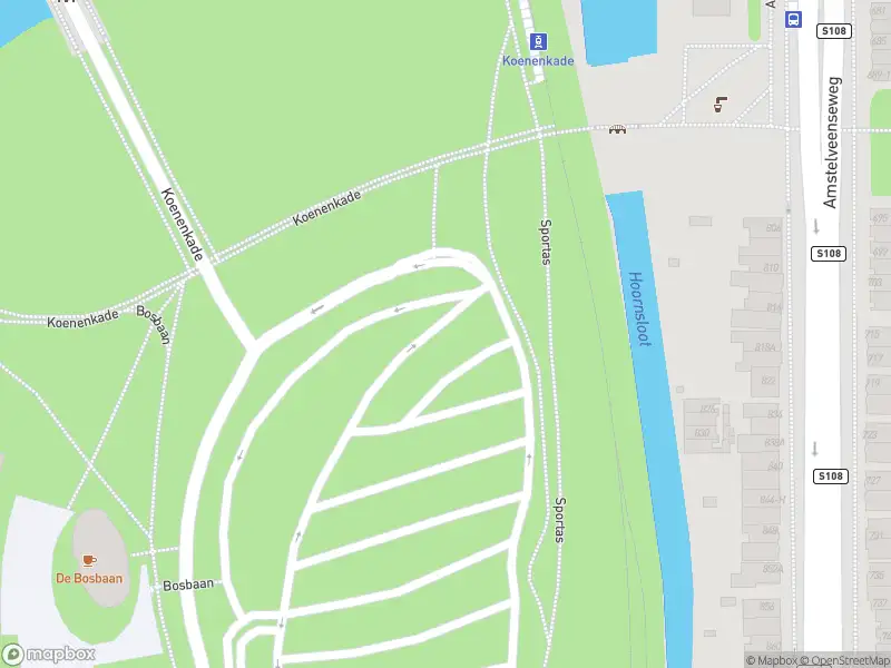 Ambulance met grote spoed naar de Buitenveldertselaan in Amsterdam