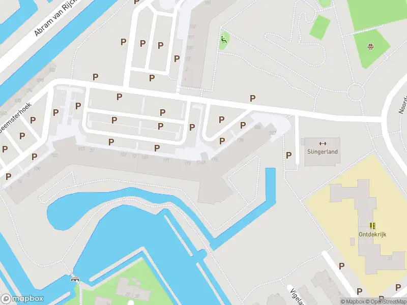 Ambulance met gepaste spoed naar de Beemsterhoek in Capelle aan den IJssel