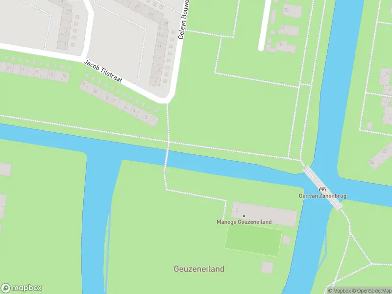 Ambulance met gepaste spoed naar de Geleyn Bouwenszstraat in Amsterdam