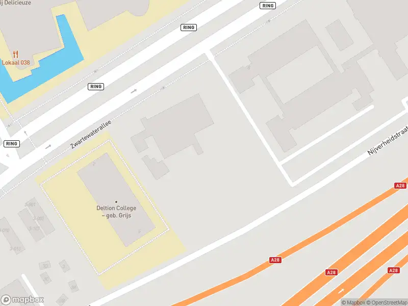 Brandweer met grote spoed naar de Nijverheidstraat in Zwolle vanwege stankoverlast