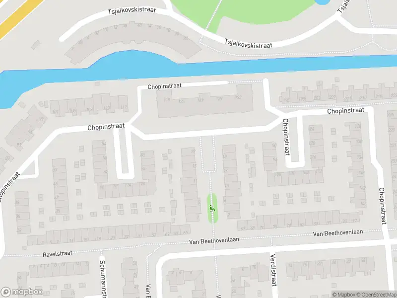 Ambulance met gepaste spoed naar de Van Beethovenlaan in Capelle aan den IJssel
