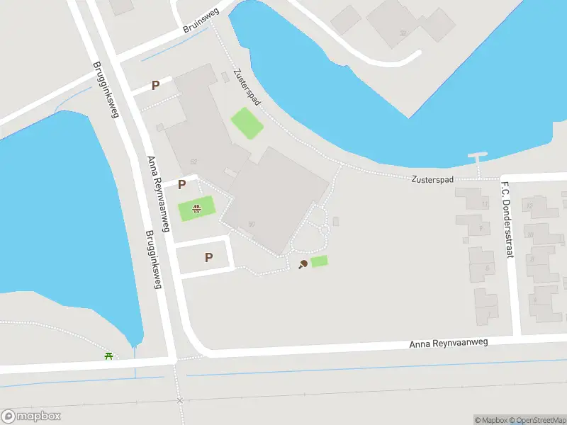 Brandweer met grote spoed naar de Anna Reynvaanweg in Hengelo