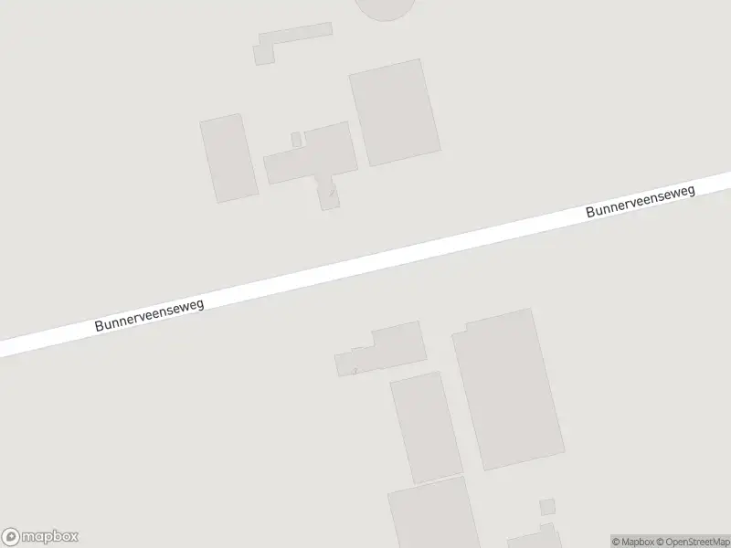 Brandweer met grote spoed naar de Bunnerveenseweg in Bunne vanwege gebouwbrand