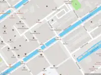Ambulance met gepaste spoed naar de Gasthuislaan in Delft