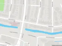 Ambulance met grote spoed naar de Indusstraat in Spijkenisse