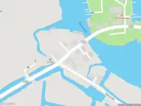 Ambulance met gepaste spoed naar de Penningsveer in Haarlem