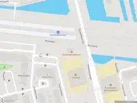 Ambulance met grote spoed naar de Willensplein in Gouda