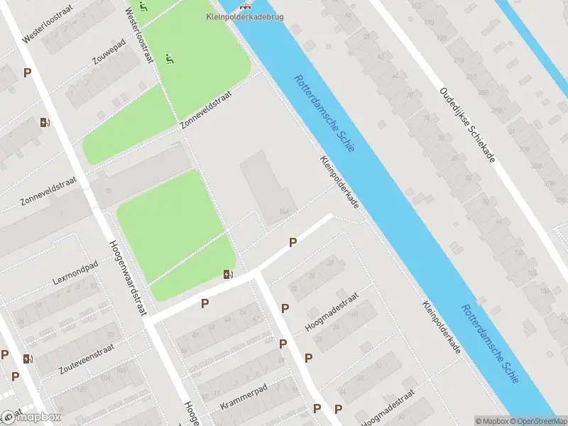 Ambulance met grote spoed naar de Hoogmadestraat in Rotterdam