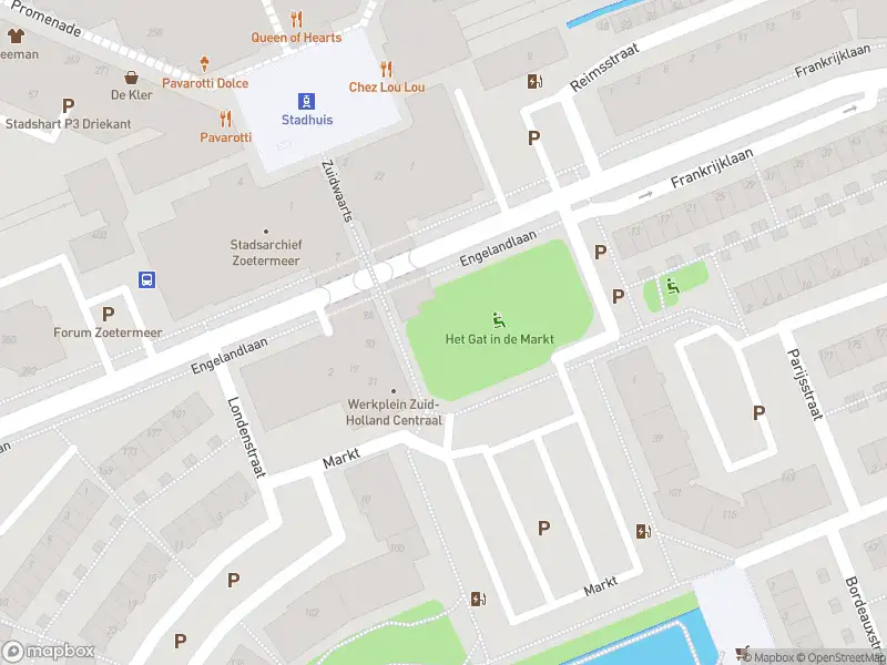 Ambulance met gepaste spoed naar de Markt in Zoetermeer