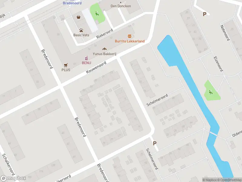 Ambulance met grote spoed naar de Schelmeroord in Rotterdam