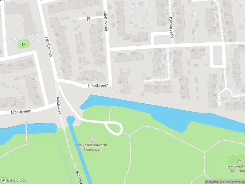Ambulance met grote spoed naar de Karperveen in Spijkenisse