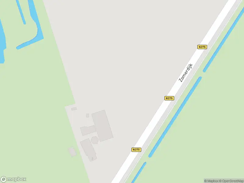 Politie naar de Zomerdijk in Wanneperveen vanwege aanrijding met letsel