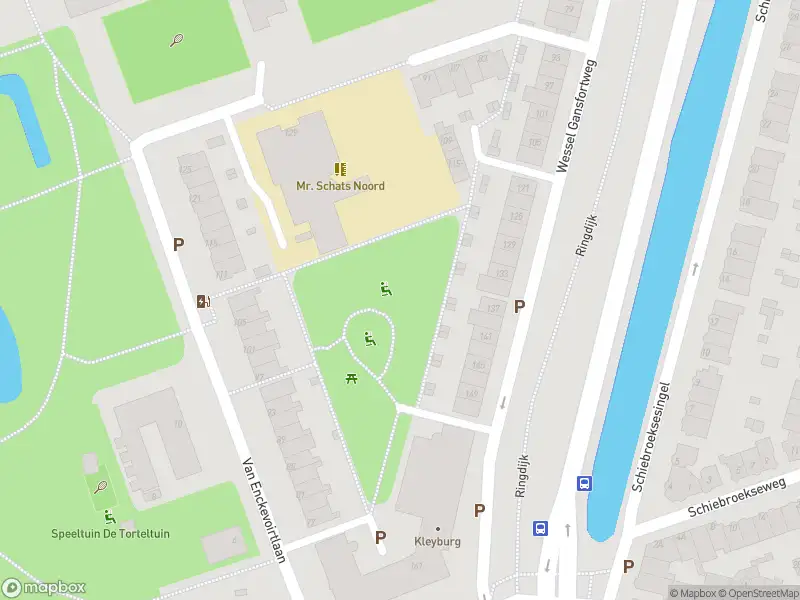 Ambulance met grote spoed naar de Wessel Gansfortweg in Rotterdam