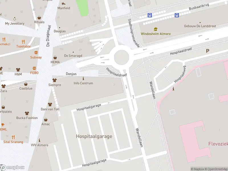 Politie naar de Hospitaalpromenade in Almere vanwege aanrijding met letsel