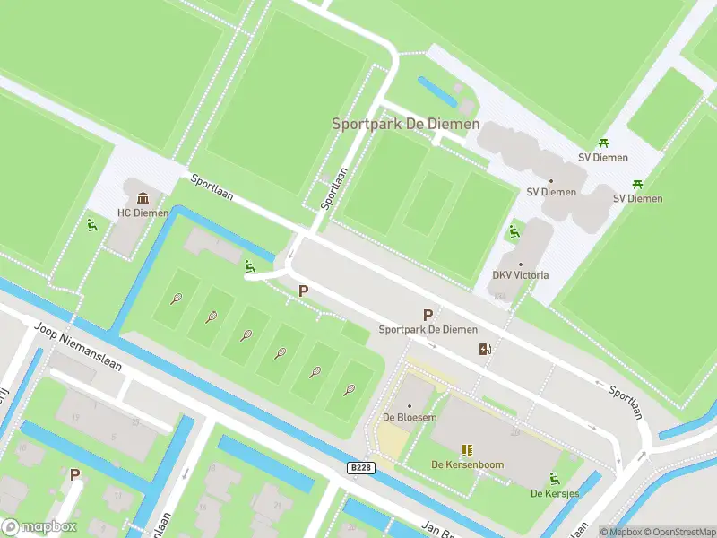 Politie met grote spoed naar de Sportlaan in Diemen vanwege ongeval met letsel