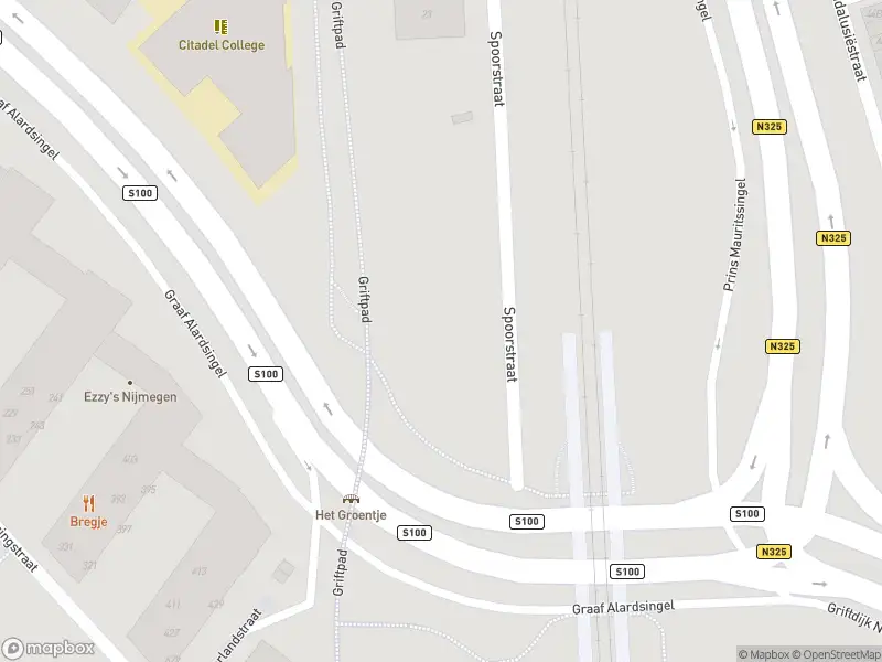 Politie naar de Spoorstraat in Lent vanwege steekincident