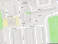 Ambulance met gepaste spoed naar de Operapad in Leiden