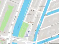 Ambulance met gepaste spoed naar de Tweede Marnixplantsoen in Amsterdam