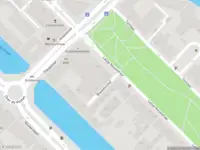 Ambulance met gepaste spoed naar de Lange Nieuwstraat in Schiedam