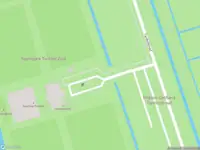 Ambulance met grote spoed naar de Henk van Riessenlaan in Delft