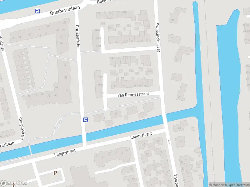 Ambulance met gepaste spoed naar de Van Rennesstraat in Schagen