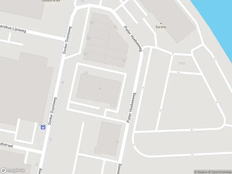 Ambulance met gepaste spoed naar de Pieter Hoebeeweg in Dordrecht