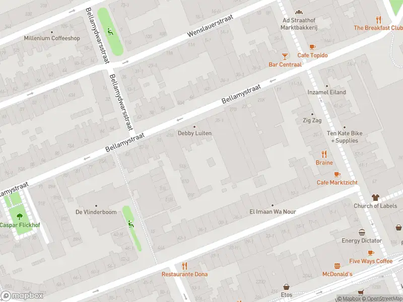 Brandweer met gepaste spoed naar de Wenslauerstraat in Amsterdam