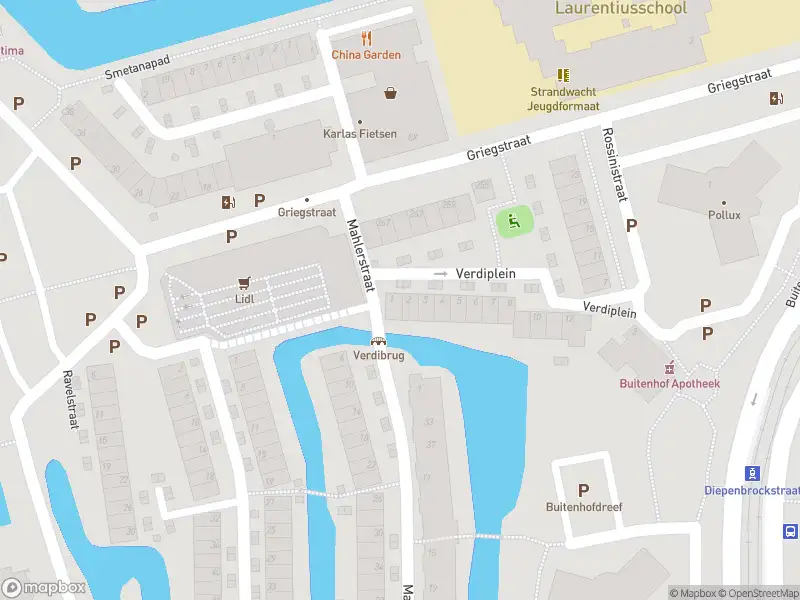 Ambulance met gepaste spoed naar de Verdiplein in Delft