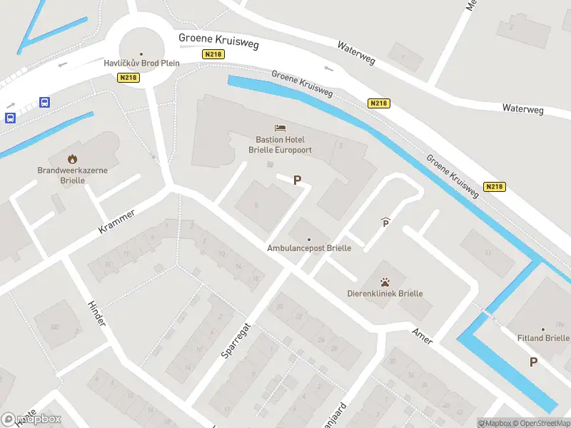 Ambulance met grote spoed naar de Amer in Brielle