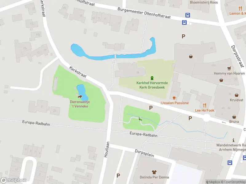 Brandweer met grote spoed naar de Kerkstraat in Groesbeek