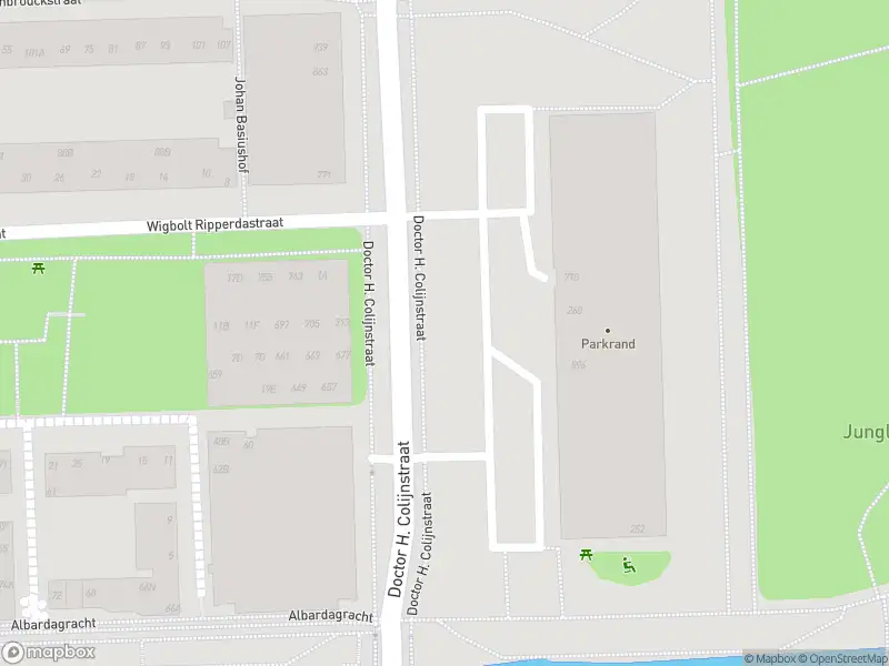 Ambulance met grote spoed naar de Antony Moddermanstraat in Amsterdam