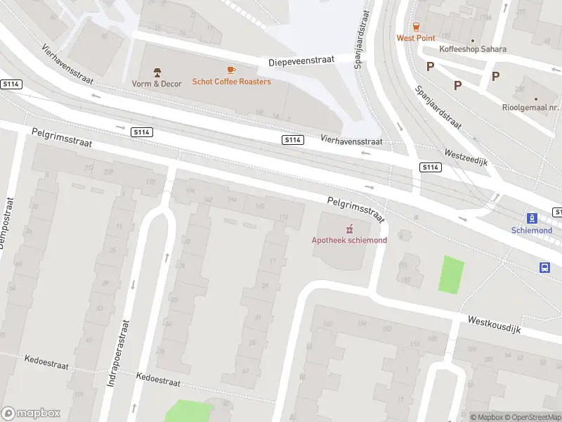 Ambulance met gepaste spoed naar de Pelgrimsstraat in Rotterdam