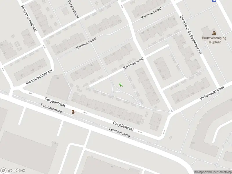 Ambulance met gepaste spoed naar de Corydastraat in Rotterdam